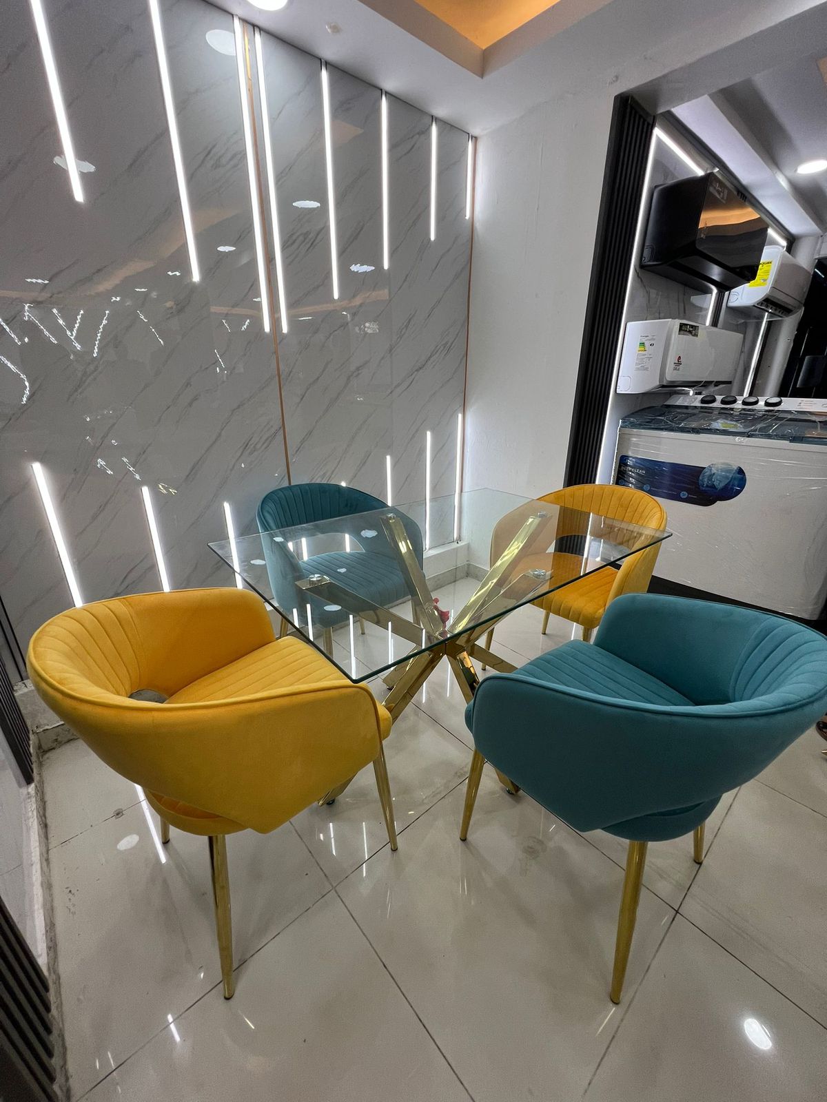 120976ed-41e9-475b-b17b-b3205e3d1e23