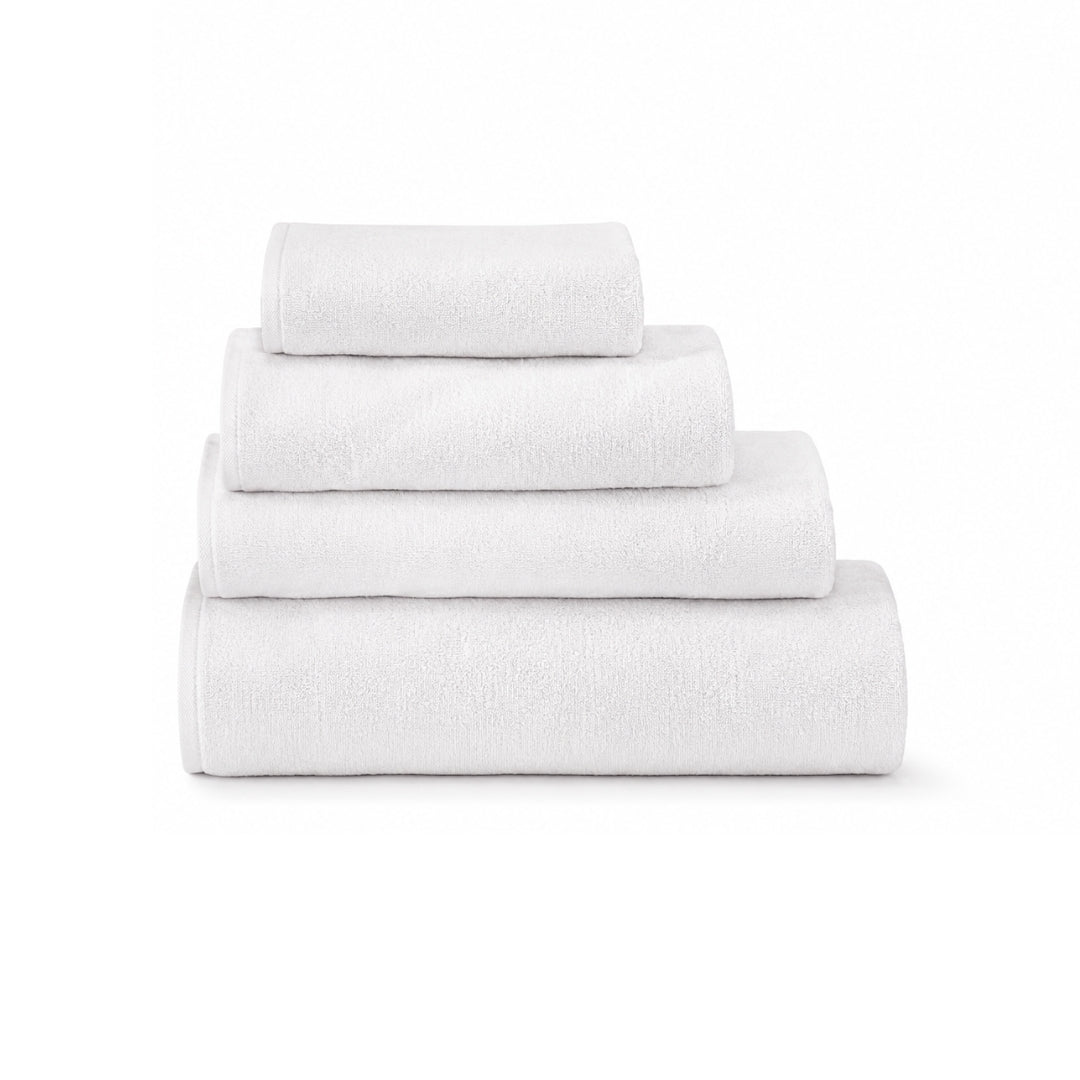 TOALLA BLANCA DE HOTEL