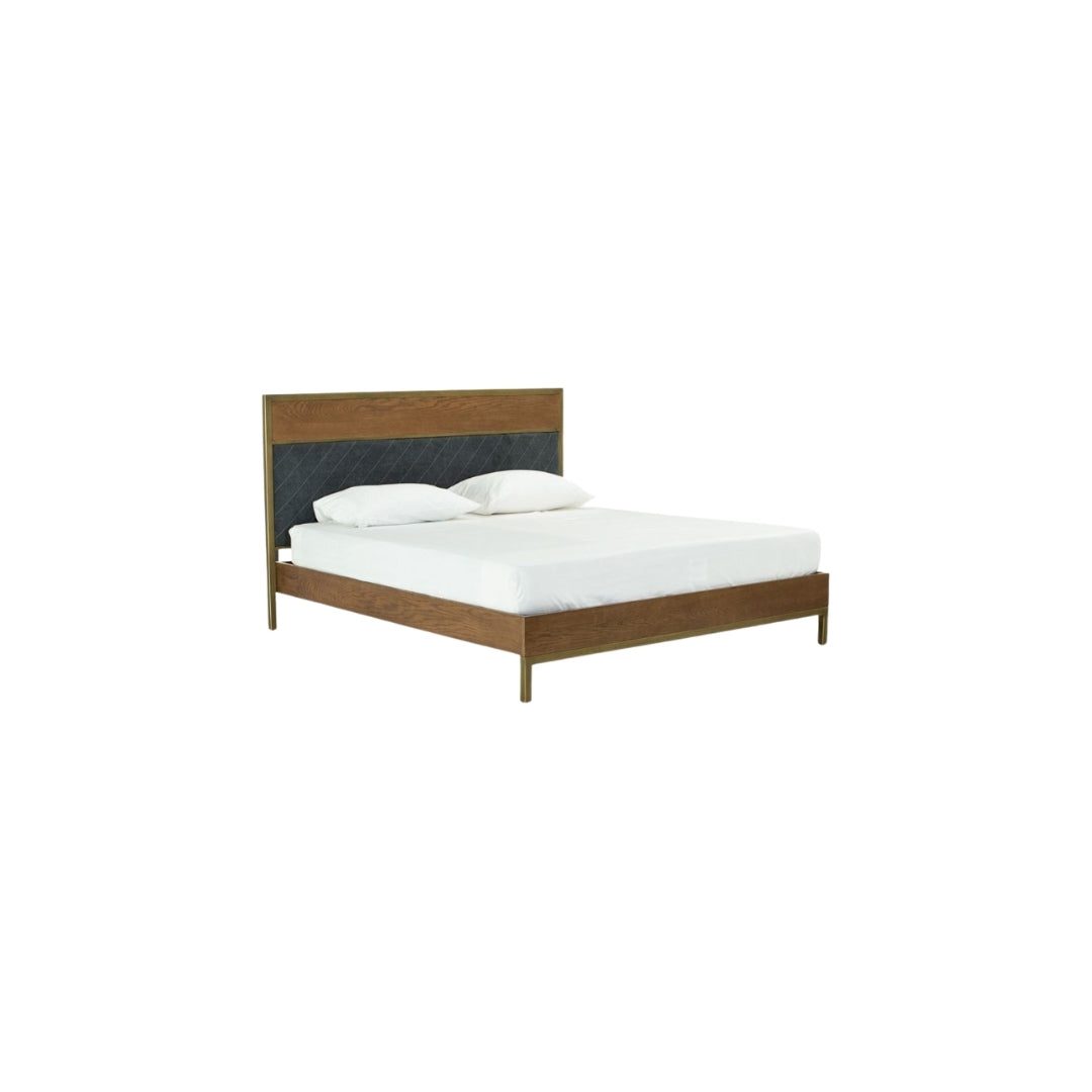 CAMA QUEEN WILLINGHAM
