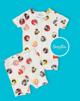 Pijama Princesas marca Gap talla 3