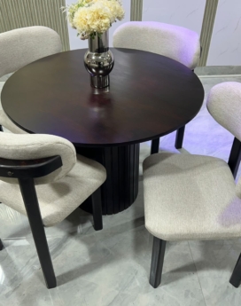 JUEGO DE COMEDOR MINIMALISTA (4 SILLAS)