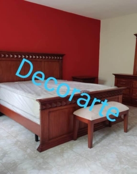 JUEGO DE APOSENTO DIAMANTE CON DIVAN KING SIZE EN CAOBA 80*80