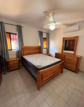 JUEGO DE APOSENTO TRINEO ESPECIAL KING SIZE EN CAOBA 80*80