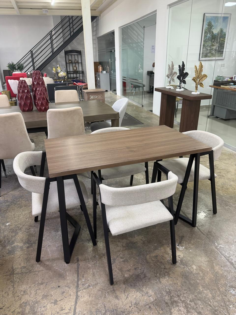 COMEDOR 4 SILLAS