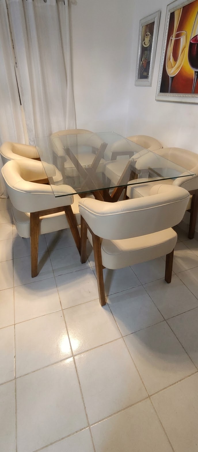 JUEGO DE COMEDOR LUNA 4/S EN CAOBA