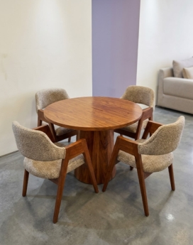 JUEGO DE COMEDOR EN CAOBA 6/S TOPE DE CRISTAL REDONDO O DE MADERA RECTANGULAR