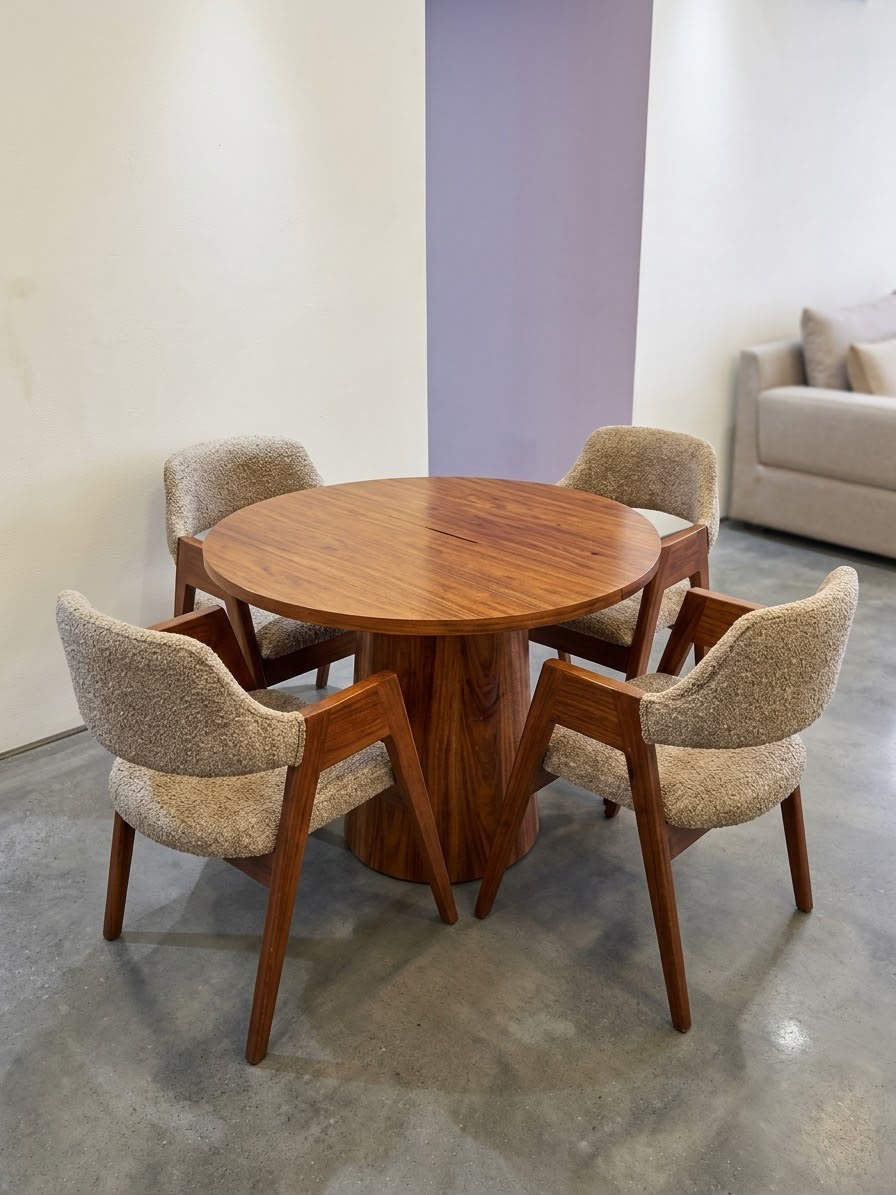 JUEGO DE COMEDOR EN CAOBA 6/S TOPE DE CRISTAL REDONDO O DE MADERA RECTANGULAR